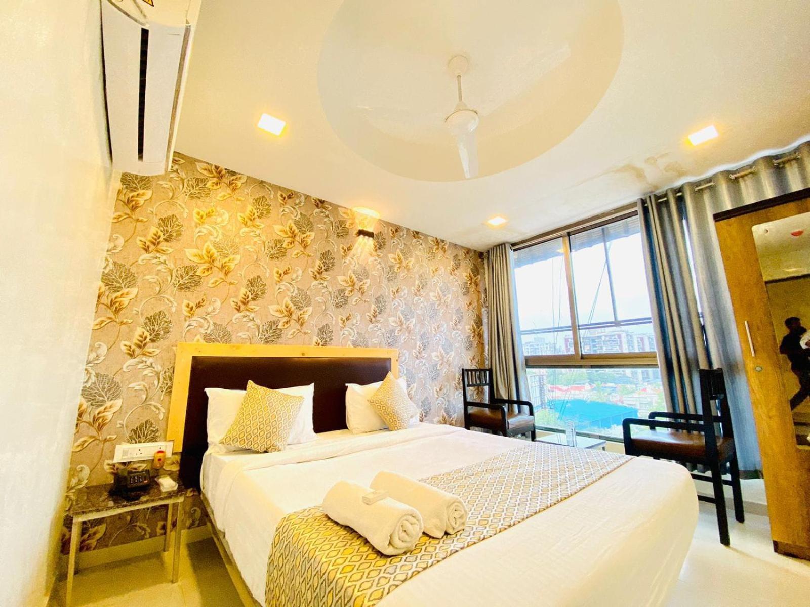Hotel Alexa By Abc Ahmedabad Extérieur photo