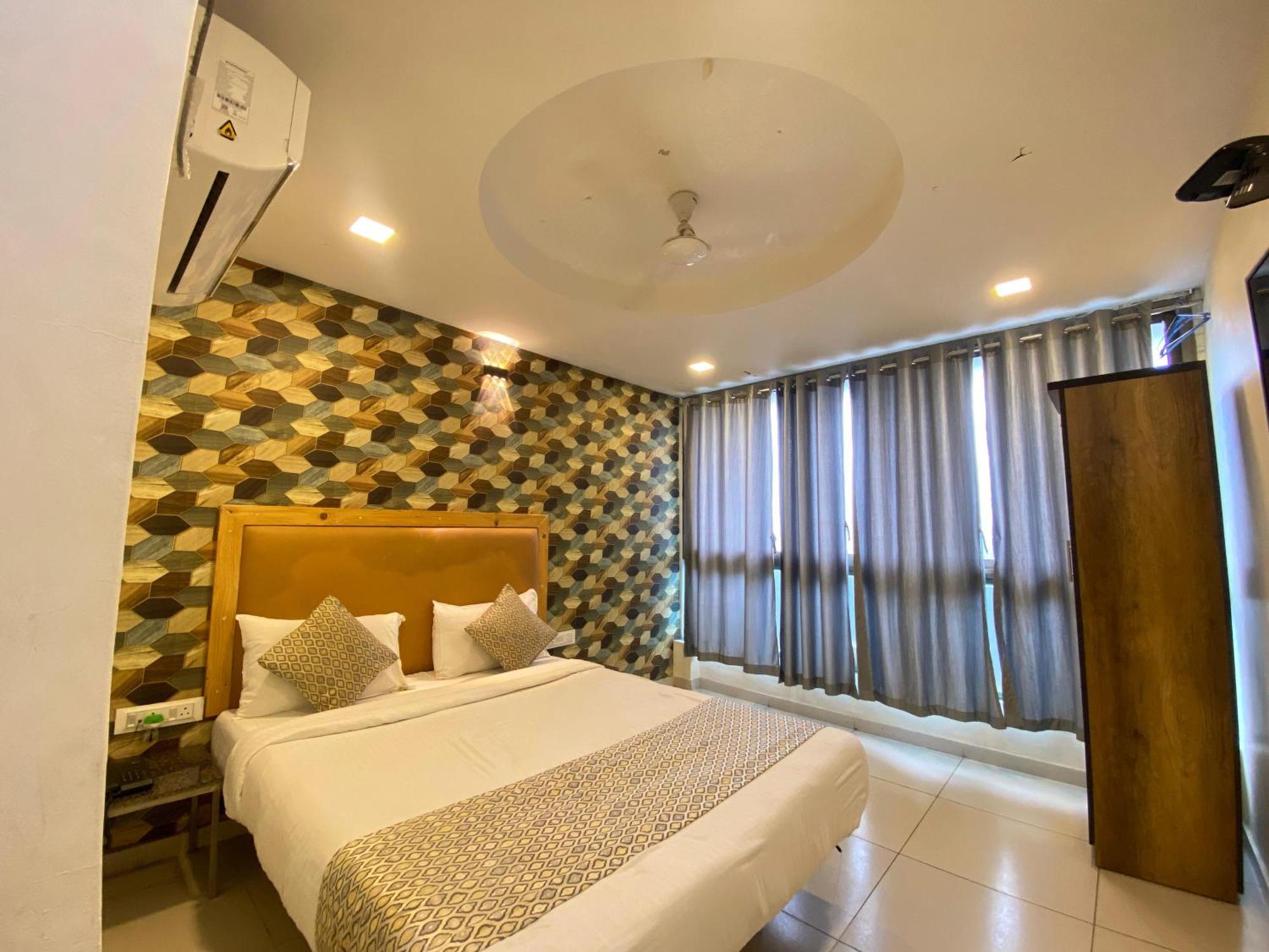 Hotel Alexa By Abc Ahmedabad Extérieur photo